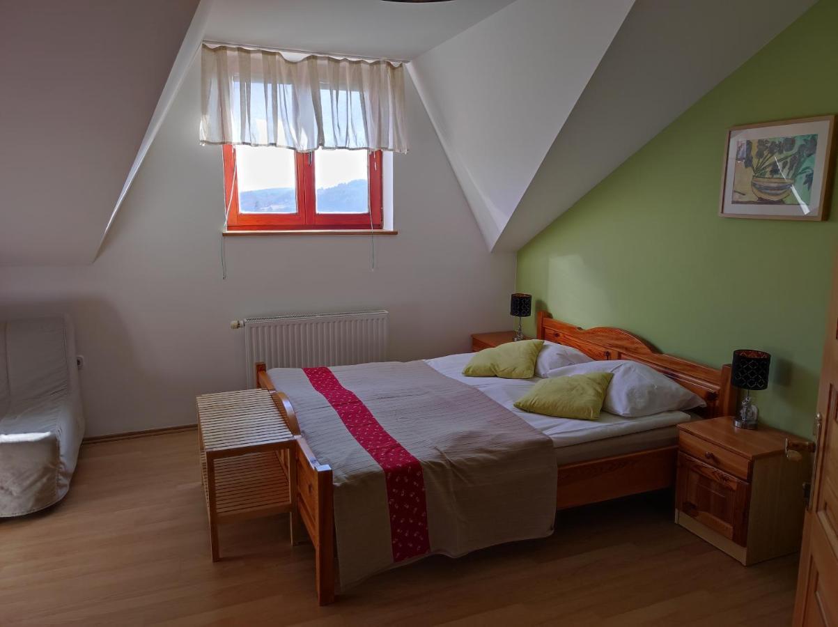 רוגאסקה סלאטינה Relax Guest House Marjanca מראה חיצוני תמונה
