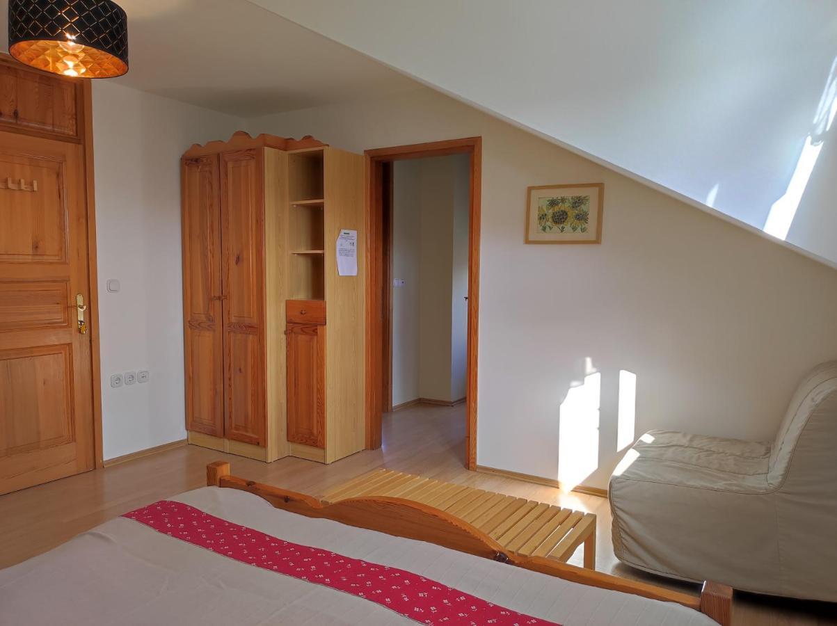 רוגאסקה סלאטינה Relax Guest House Marjanca מראה חיצוני תמונה