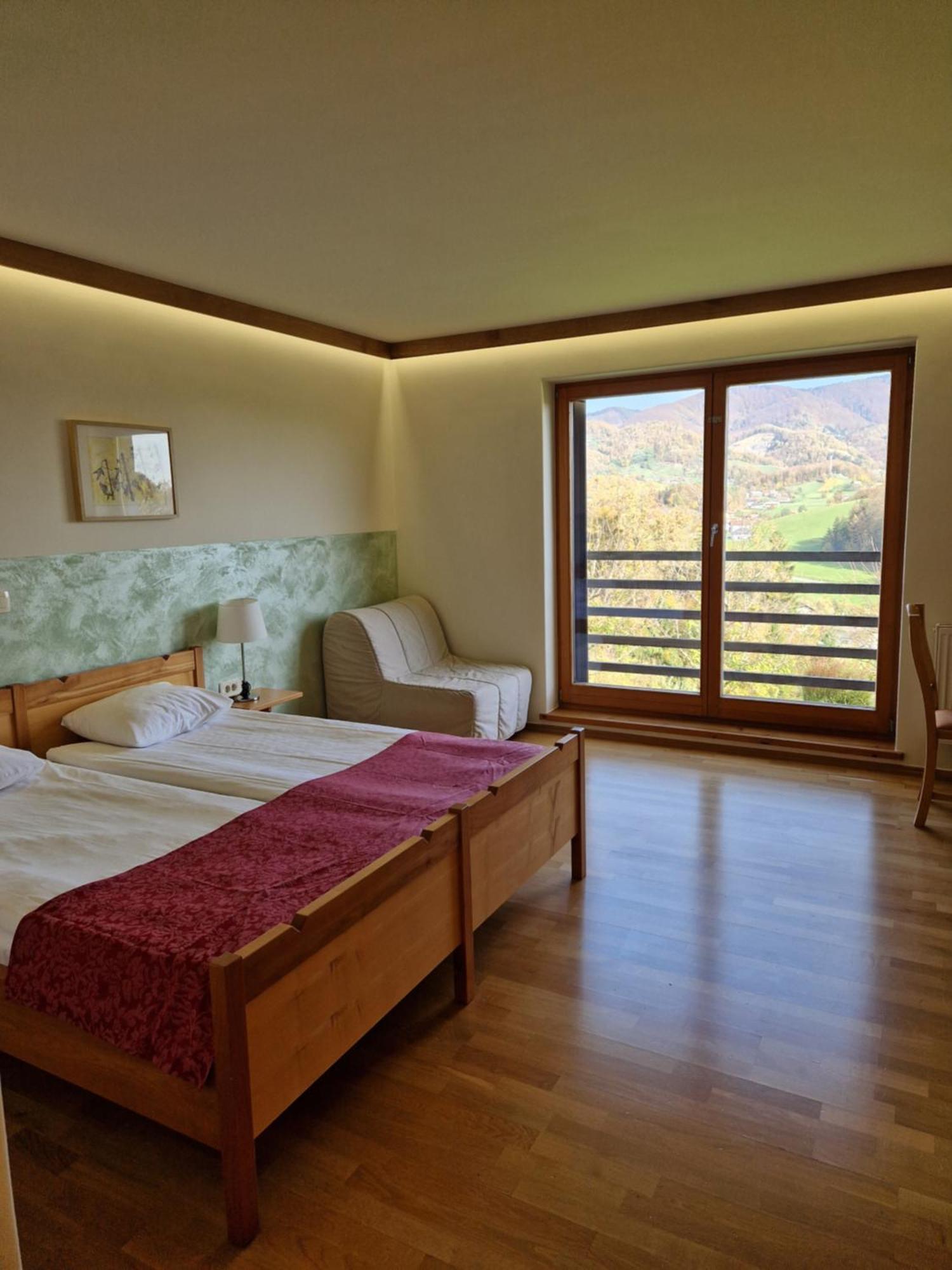 רוגאסקה סלאטינה Relax Guest House Marjanca מראה חיצוני תמונה