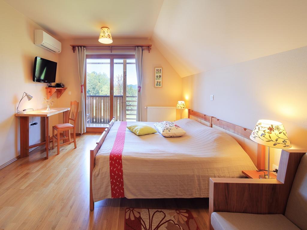 רוגאסקה סלאטינה Relax Guest House Marjanca מראה חיצוני תמונה